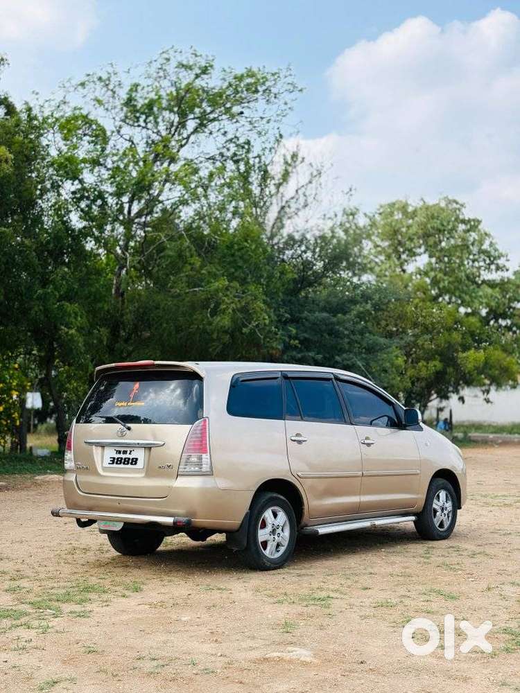 Toyota Innova 2.0 V, 2005, Diesel