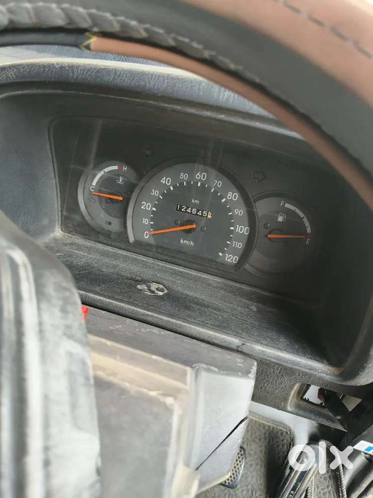 Maruti Suzuki Omni 2009