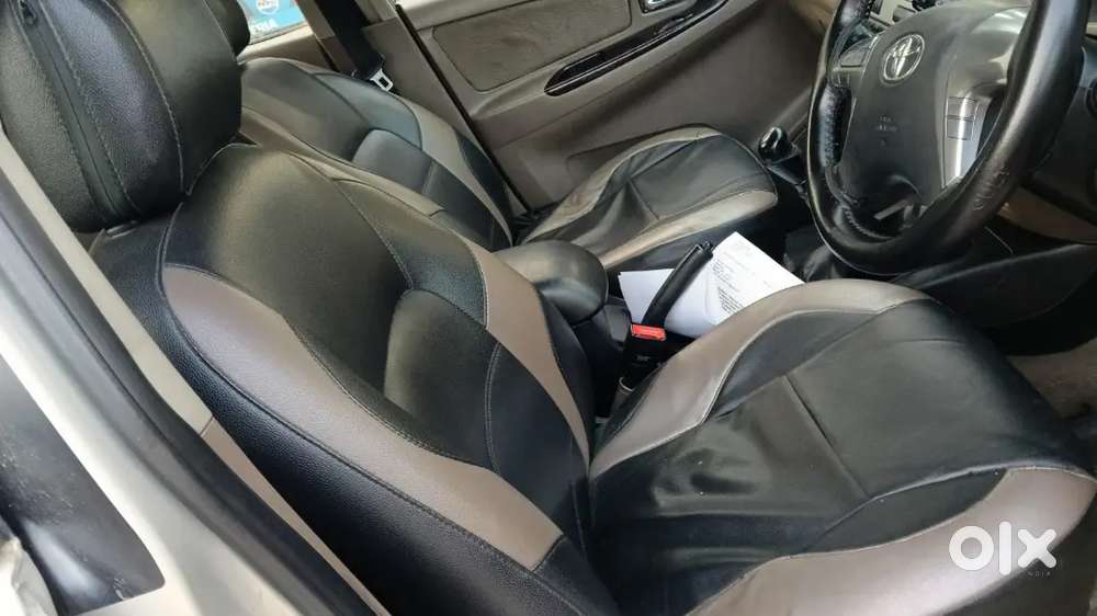 Toyota Innova 2015 Diesel 150000 Km Driven