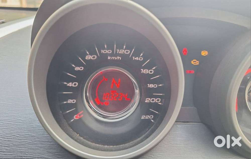Mahindra Xuv500 2011-2015 W8 2wd, 2012, Diesel