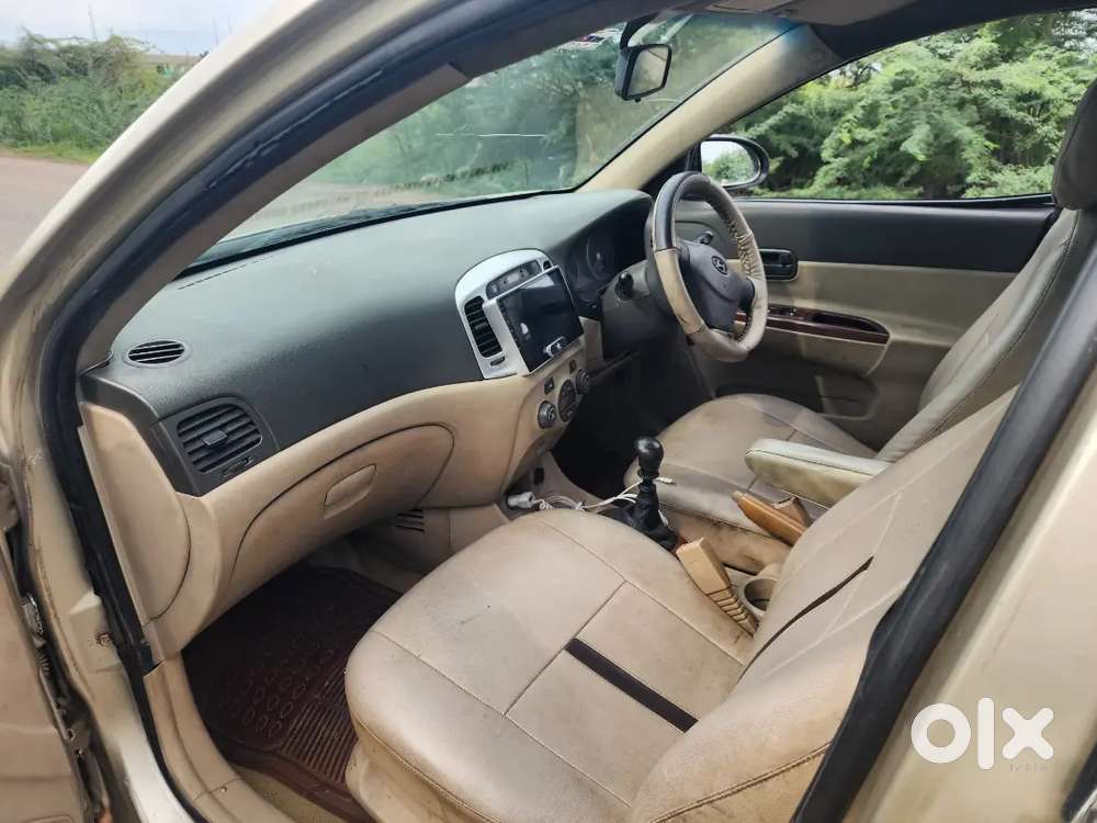 Hyundai Verna 2009 Diesel 150000 Km Driven
