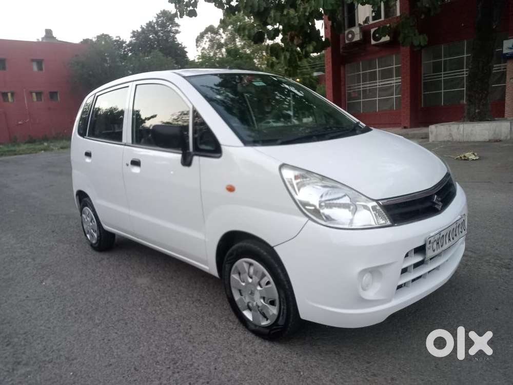 Maruti Suzuki Estilo Lxi Bs-iv, 2012, Petrol
