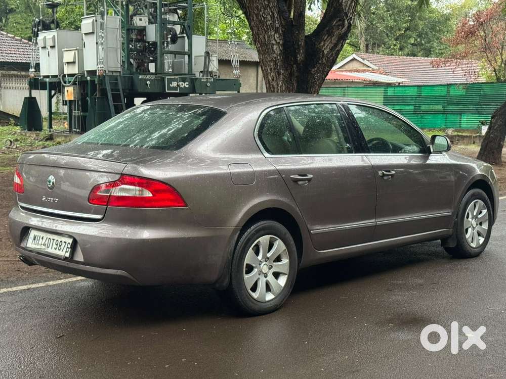 Skoda Superb Elegance 1.8 Tsi At, 2013, Petrol