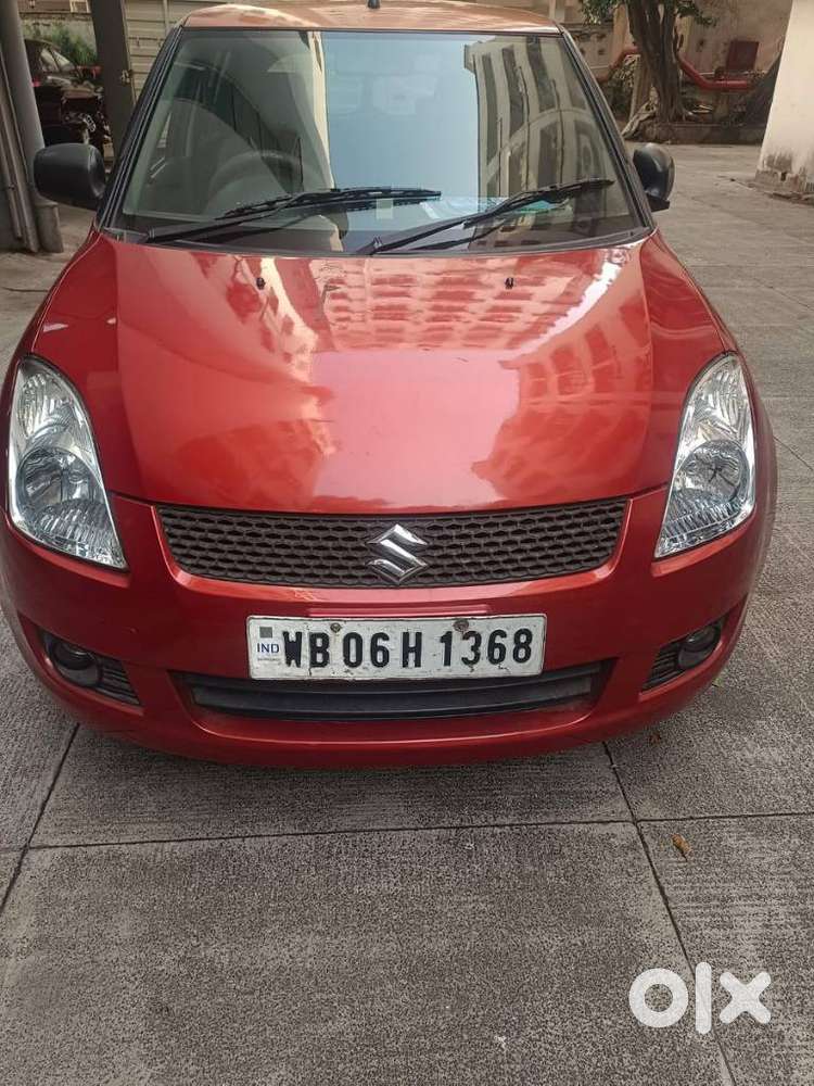 Maruti Suzuki Swift Vxi + Manual, 2011, Petrol