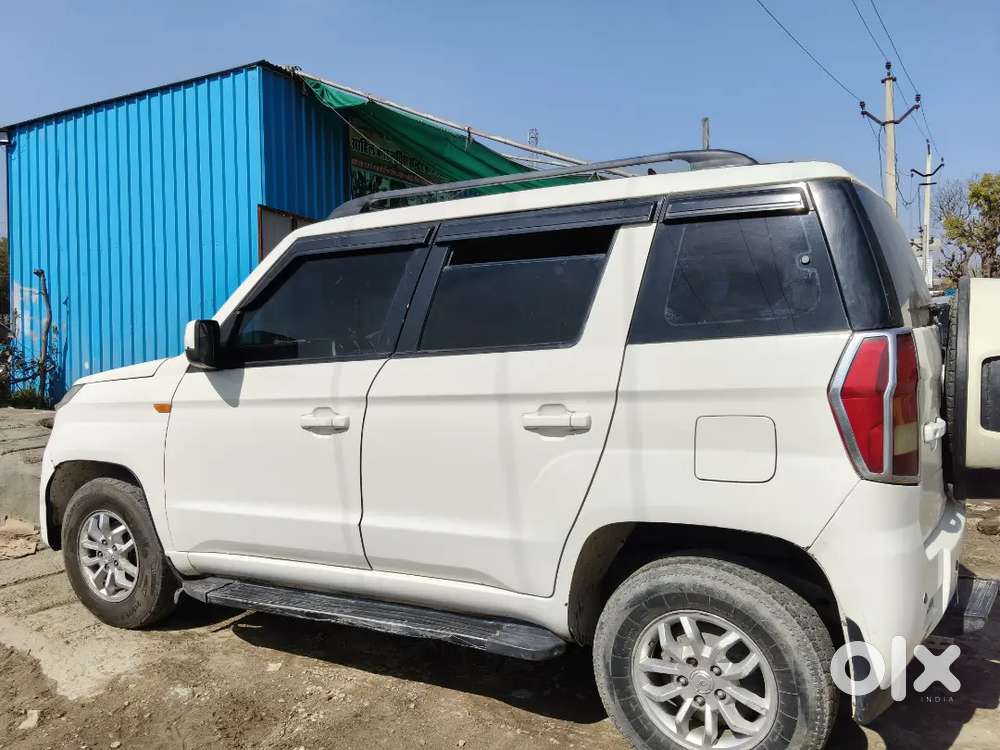 Mahindra Tuv 300 2016 Diesel 9981 Km Driven