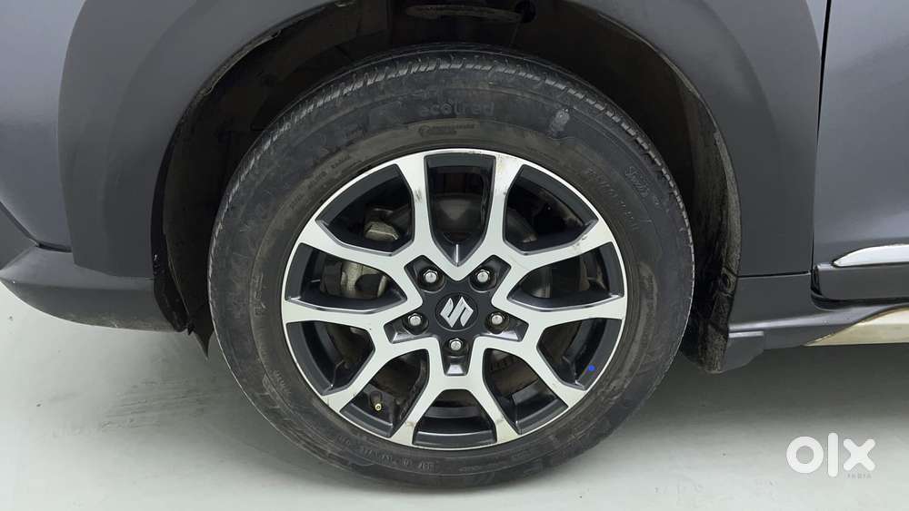 Maruti Suzuki Xl6 1.5 Alpha At, 2022, Petrol