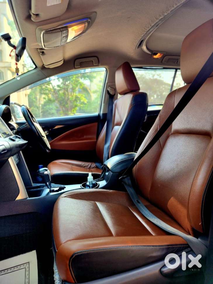 Toyota Innova Crysta