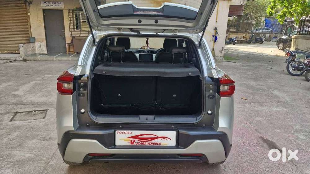 Nissan Magnite 1.0 Xv Turbo Cvt, 2023, Petrol