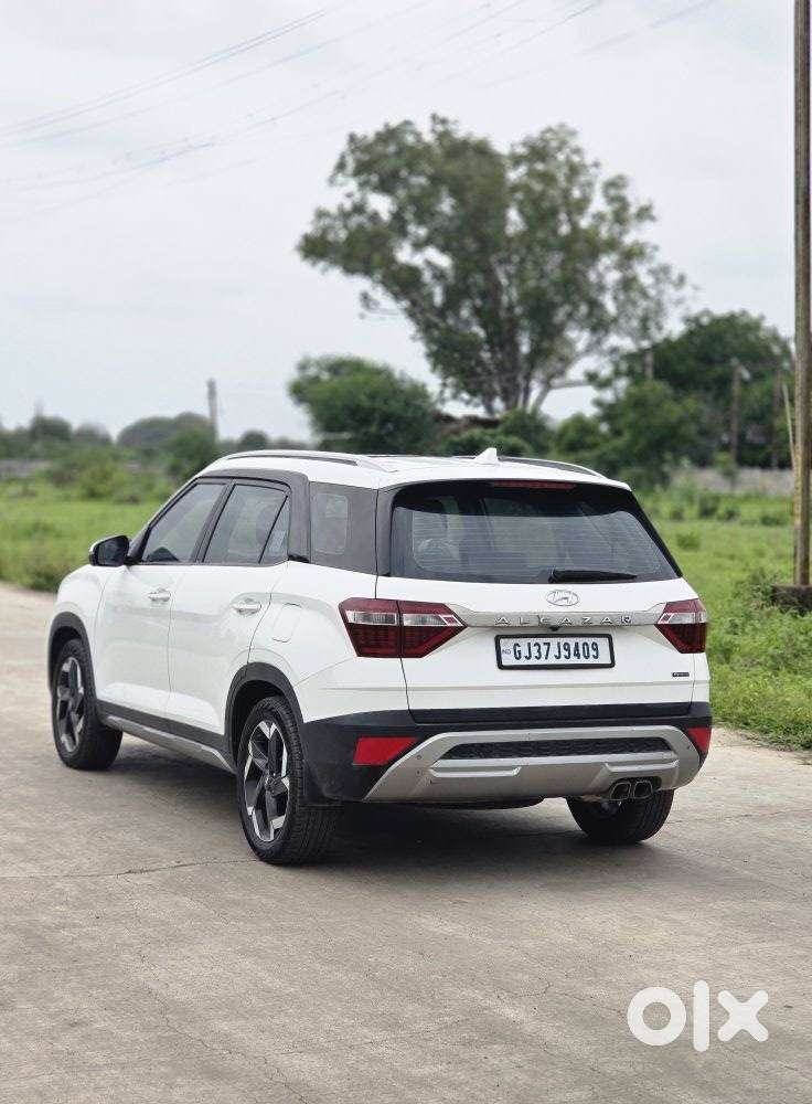 Hyundai Alcazar 1.5 Signature Diesel Mt 6 Str, 2022, Diesel