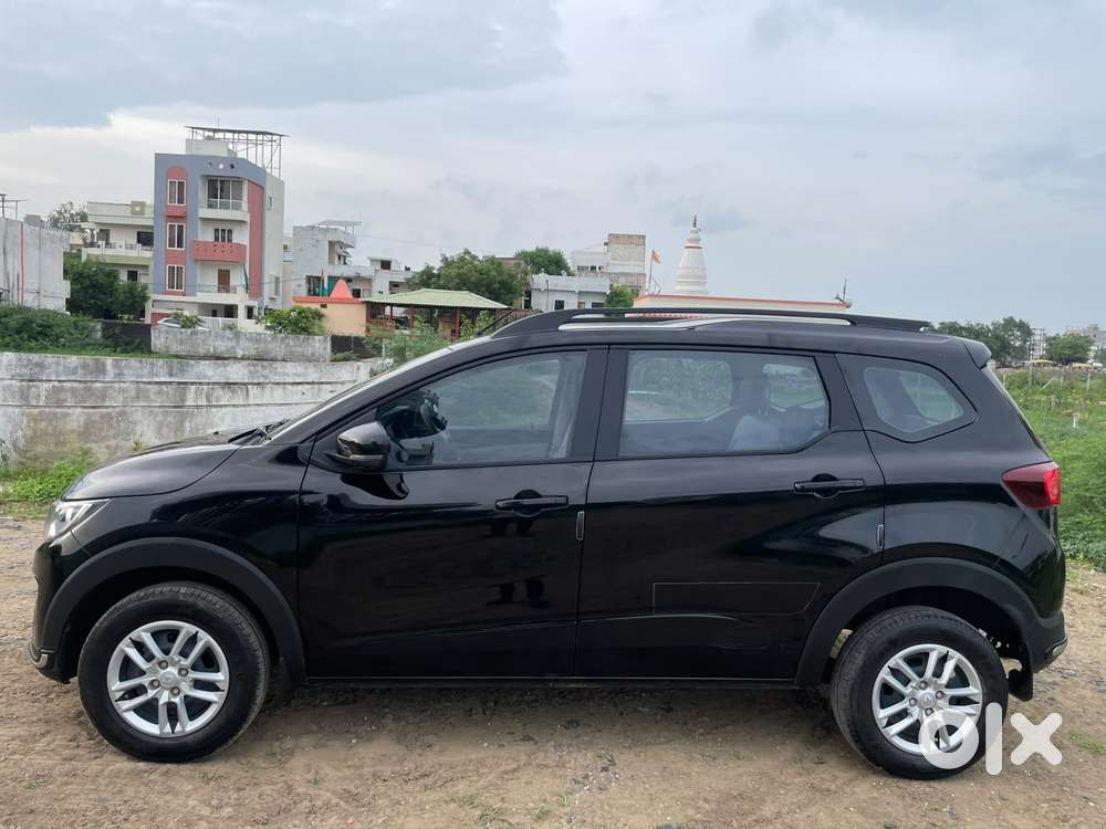 Renault Triber Rxt, 2024, Petrol