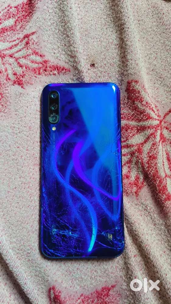 Mi A3 display fingerprint, back panel crack