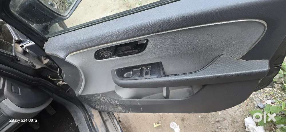 Tata Altroz 1.2 Xe 2020 Petrol Manual