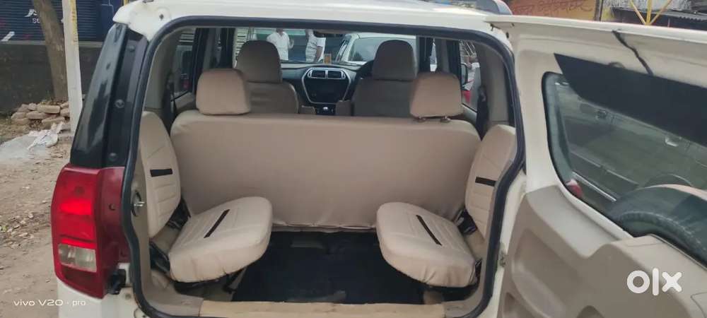 Mahindra Tuv 300 2016