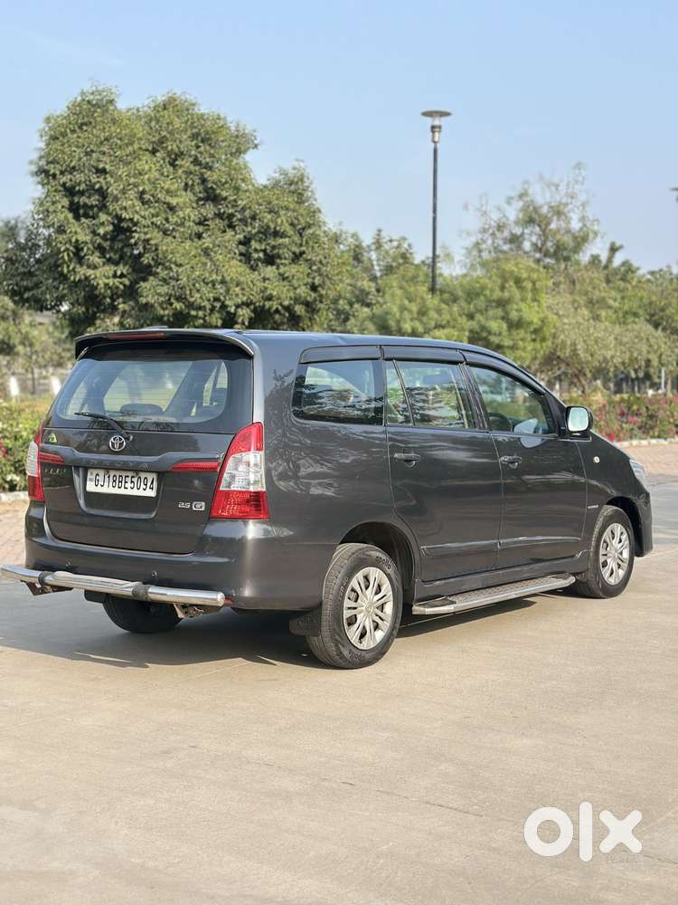 Toyota Innova 2.5 G (diesel) 8 Seater, 2015, Diesel