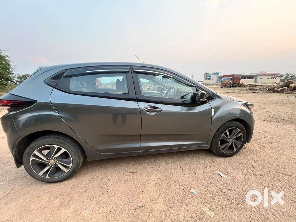 Tata Altroz Petrol Good Condition