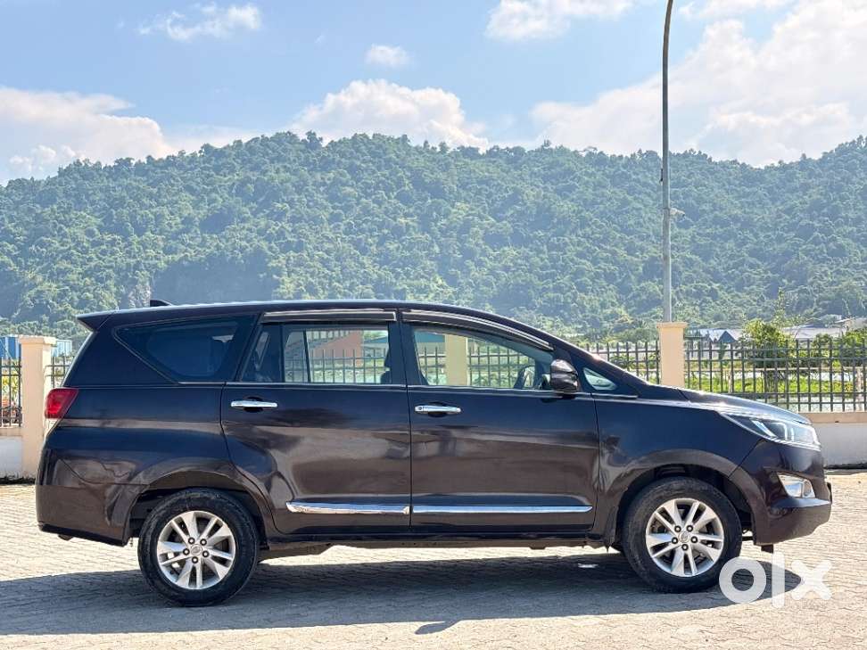 Toyota Innova Crysta 2.4 V, 2020, Diesel