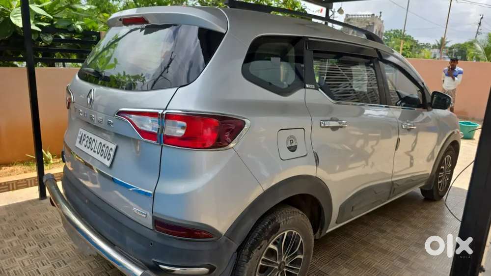 2019 Renault Triber 1.0 Rxz 51000kml Showroom Service