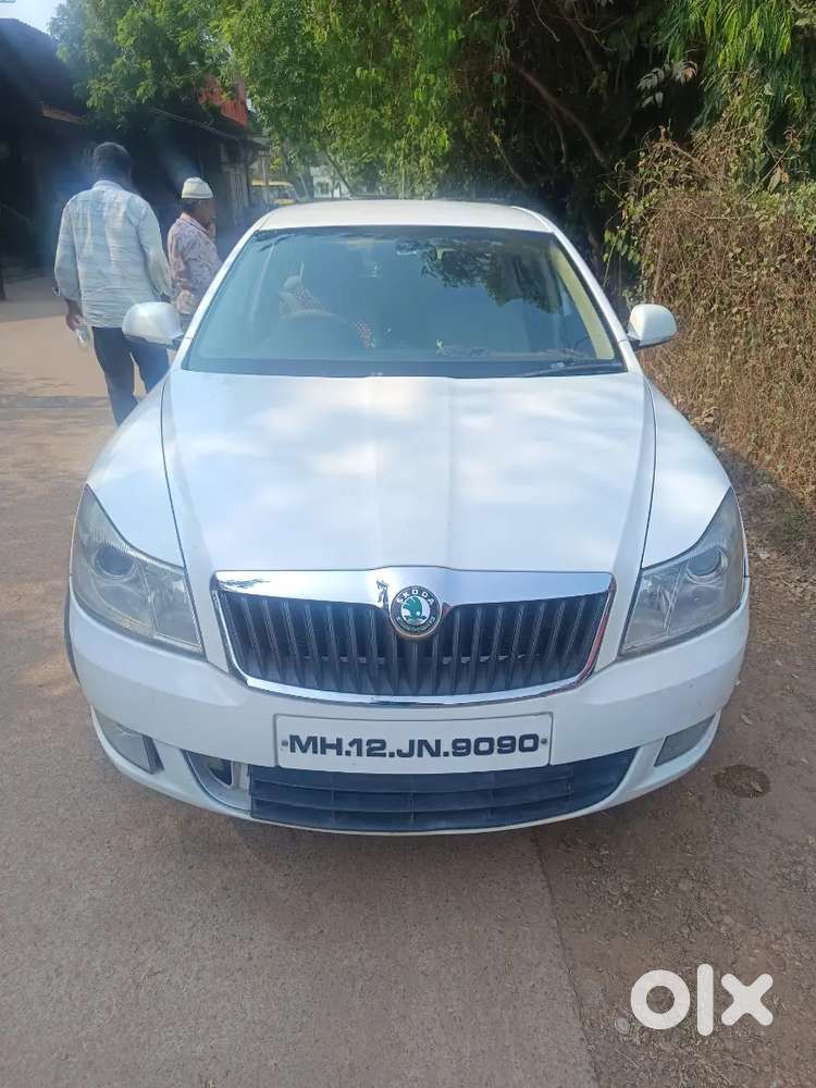 Skoda Laura 2013 Diesel 120000 Km Driven