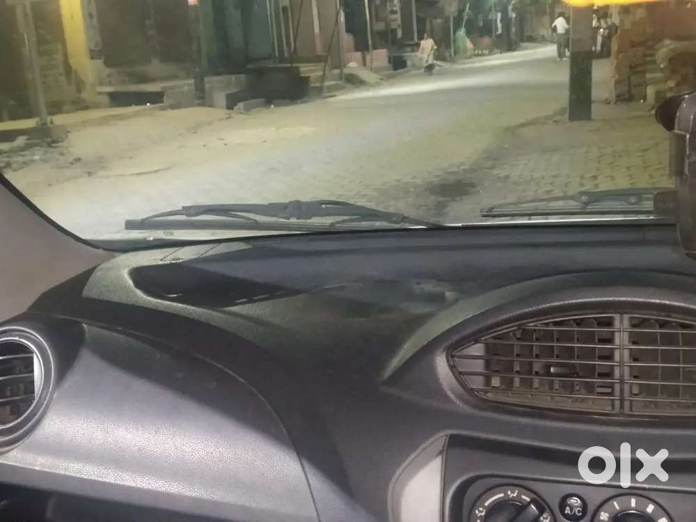 Maruti Suzuki 800 2017