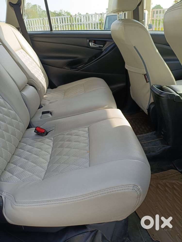 Toyota Innova Crysta 2.4 Gx Mt 8s, 2022, Diesel