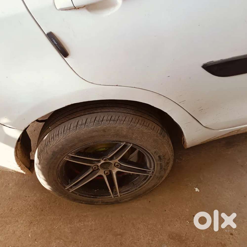 Maruti Suzuki Dzire 2016 Cng & Hybrids 71000 Km Driven