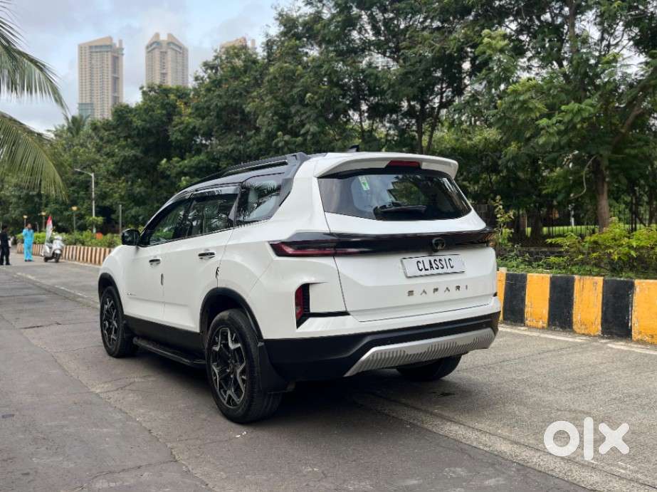 Tata Safari Accomplished Plus Dual Tone, 2025, Diesel
