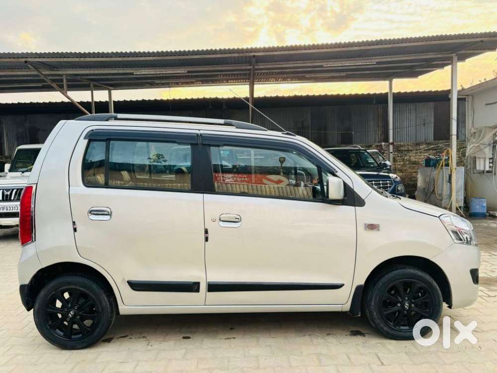 Maruti Suzuki Wagon R 1.0 Vxi Amt, 2016, Petrol