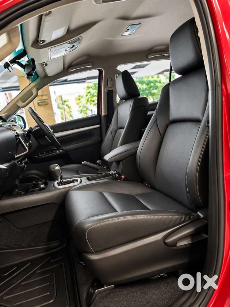 Toyota Hilux 2.8 High 4x4 Mt, 2024, Diesel