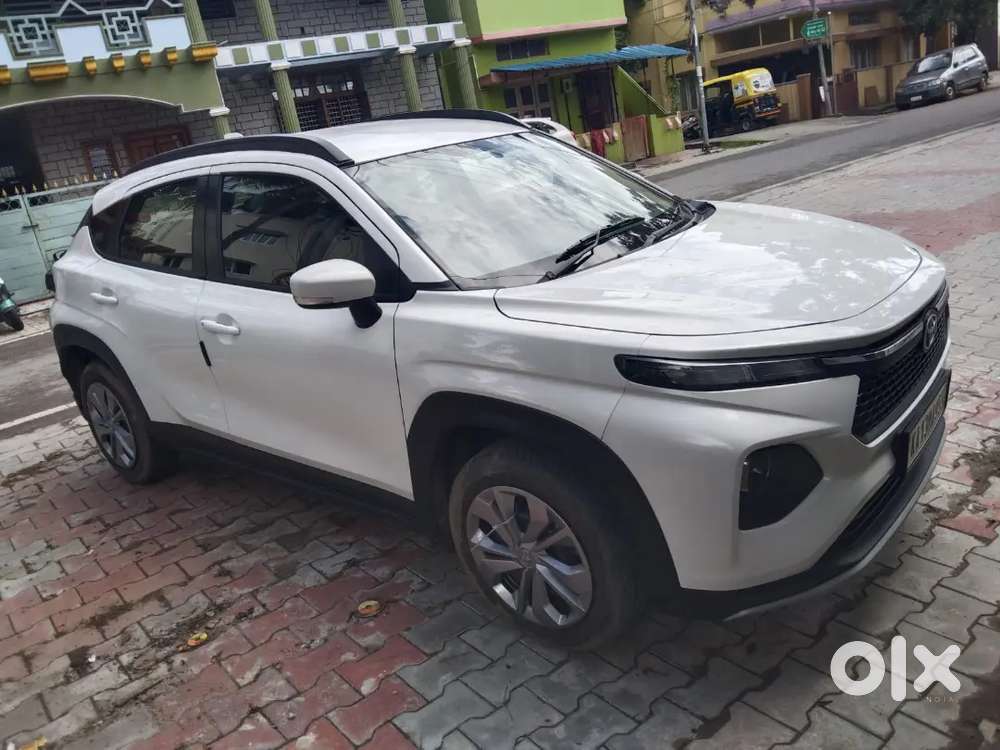 Toyota Urban Cruiser 2025 Petrol Look's Like A New Car