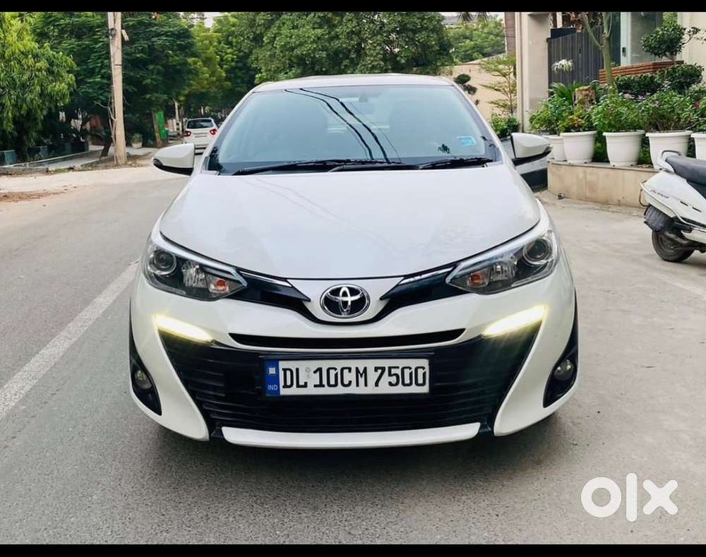 Toyota Yaris 1.5 V 2019