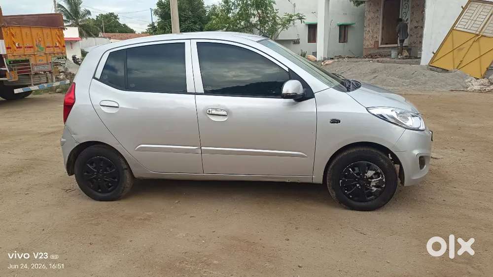 Hyundai I10 2013 Petrol 93000 Km Driven