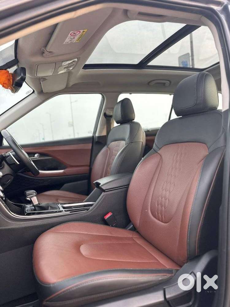 Hyundai Alcazar 1.5 Signature (o) Diesel At 6 Str Dual Tone, 2022, D..