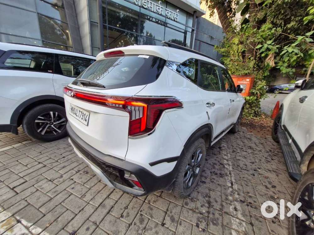 2024 Facelift Kia Seltos 1.5 Petrol With Panaromic Sunroof