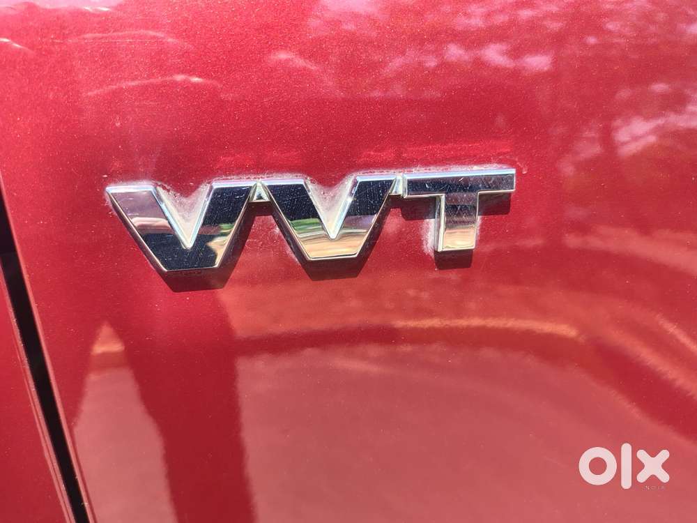 Maruti Suzuki Swift Dzire Amt Zxi, 2018, Petrol