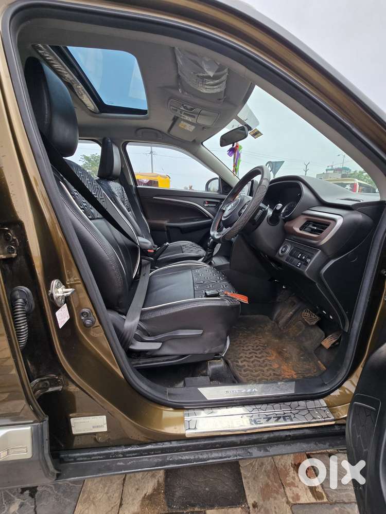 Maruti Suzuki Brezza 1.5 Zxi At Smart Hybrid Dual Tone, 2024, Petrol