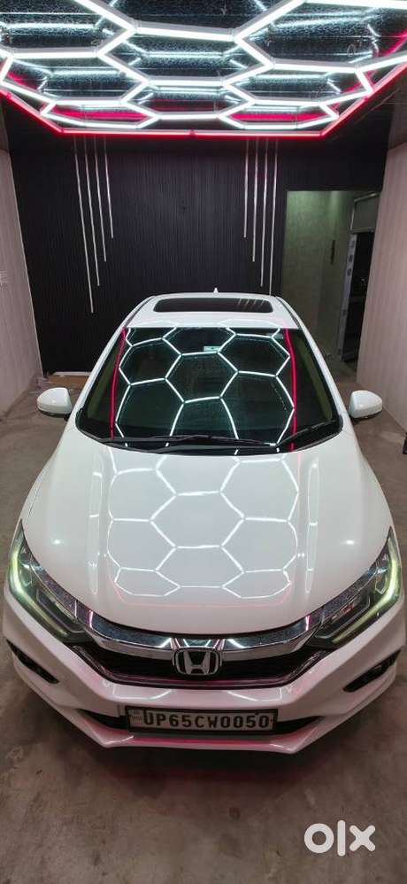 Honda City V Mt Sunroof, 2017, Diesel