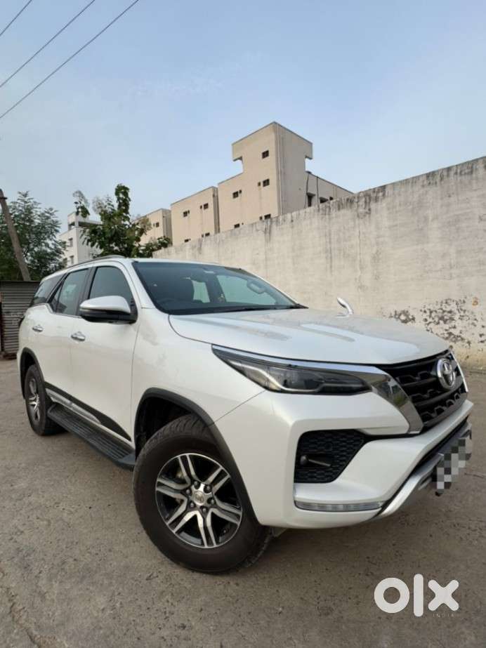 Toyota Fortuner 4x2 Mt 2.8 Diesel, 2023, Diesel