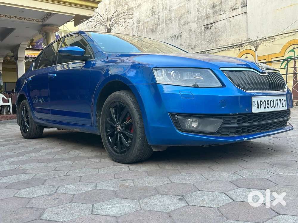 Skoda Octavia Elegance 2.0 Tdi At, 2014, Diesel