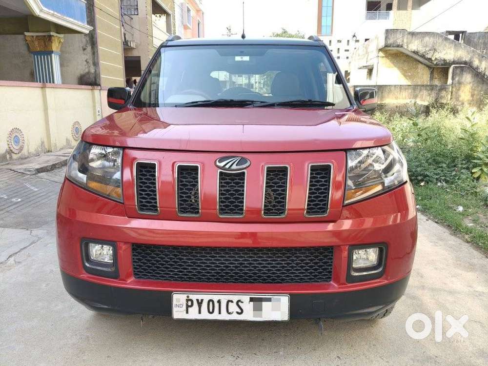Mahindra Tuv 300 T10 Dual Tone, 2018, Diesel