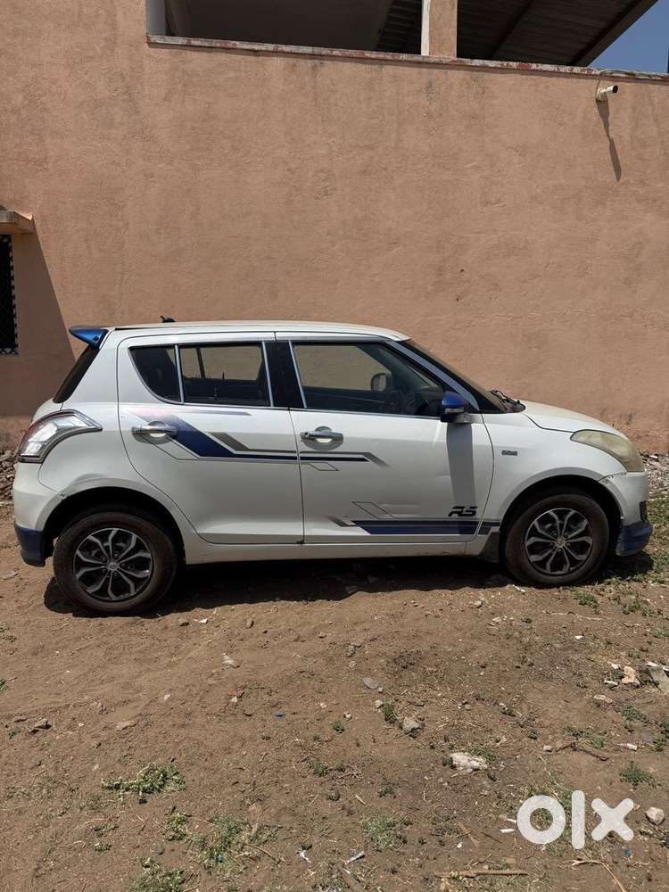 Maruti Suzuki Swift 2013 Diesel Well Maintained