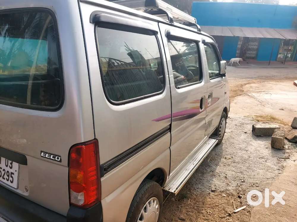 Maruti Suzuki Eeco 2017 Petrol 100000 Km Driven