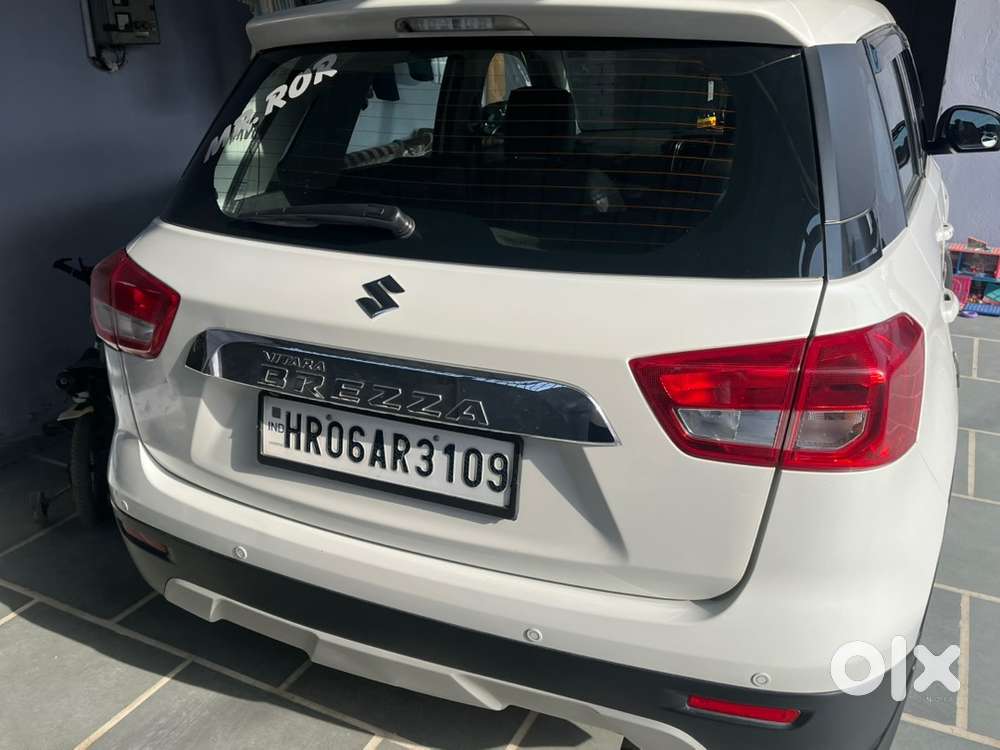 Maruti Suzuki Brezza Zdi+ Amt 2018