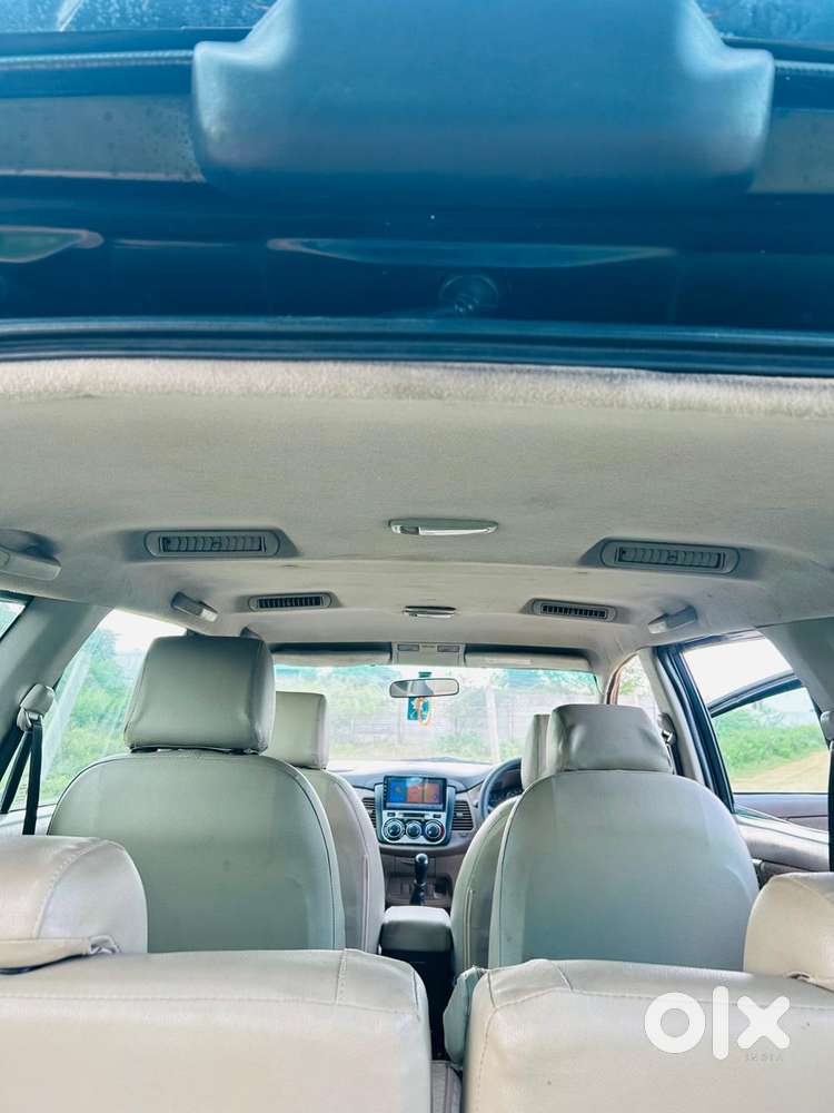 Toyota Innova 2.5 G (diesel) 7 Seater, 2016, Diesel