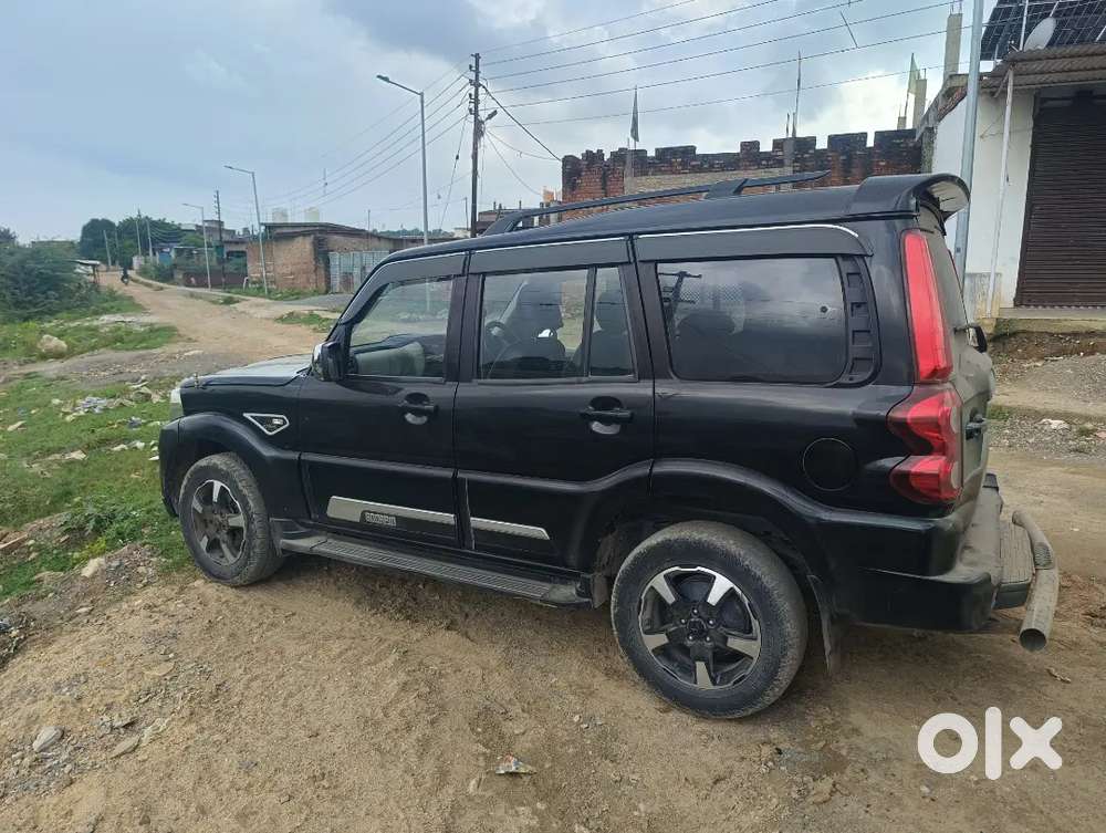 Mahindra Scorpio Classic 2023 Diesel Manual