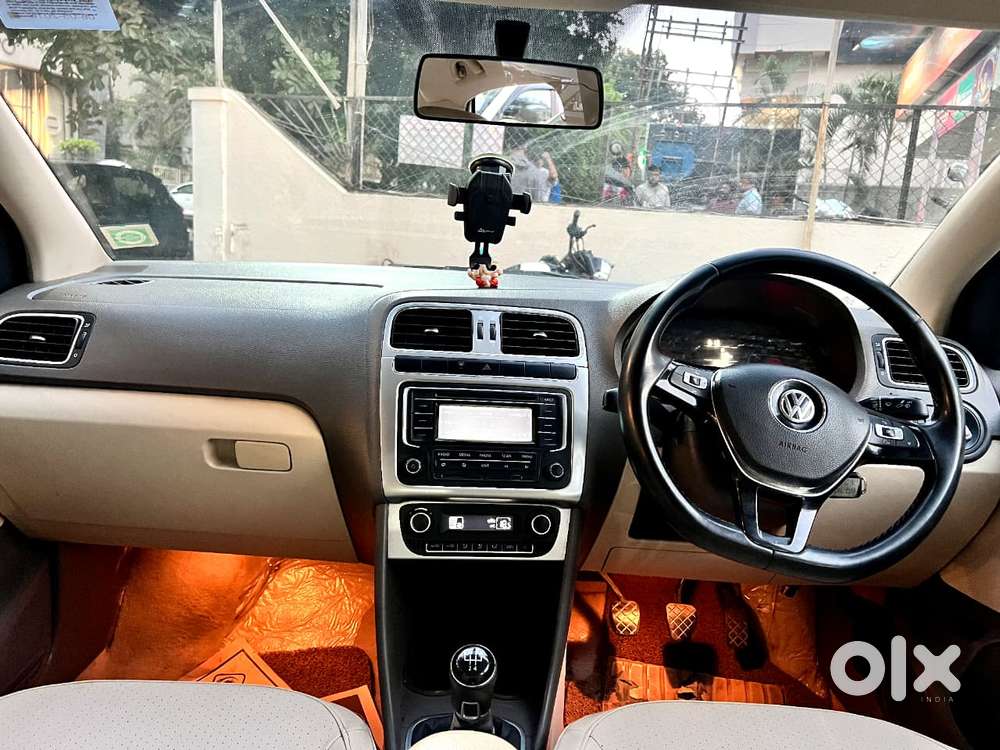 Volkswagen Vento 2013-2015 1.6 Highline, 2016, Petrol