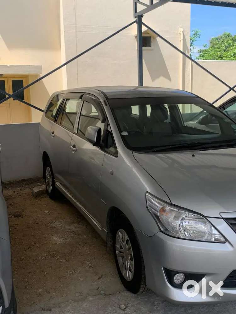 Toyota Innova 2013 Diesel Well Maintained