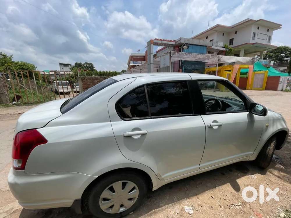 Maruti Suzuki Swift Dzire 2009 Petrol 73600 Km Driven
