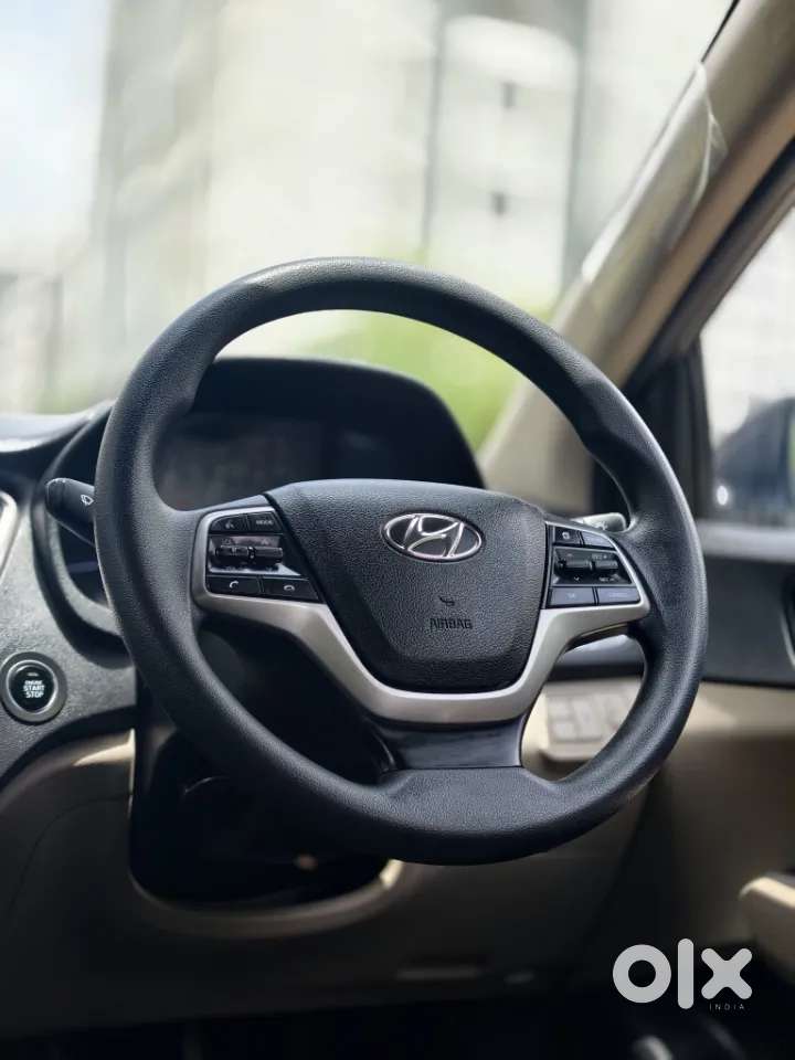 Hyundai Verna 1.6 Sx (o) Vtvt, 2019, Petrol