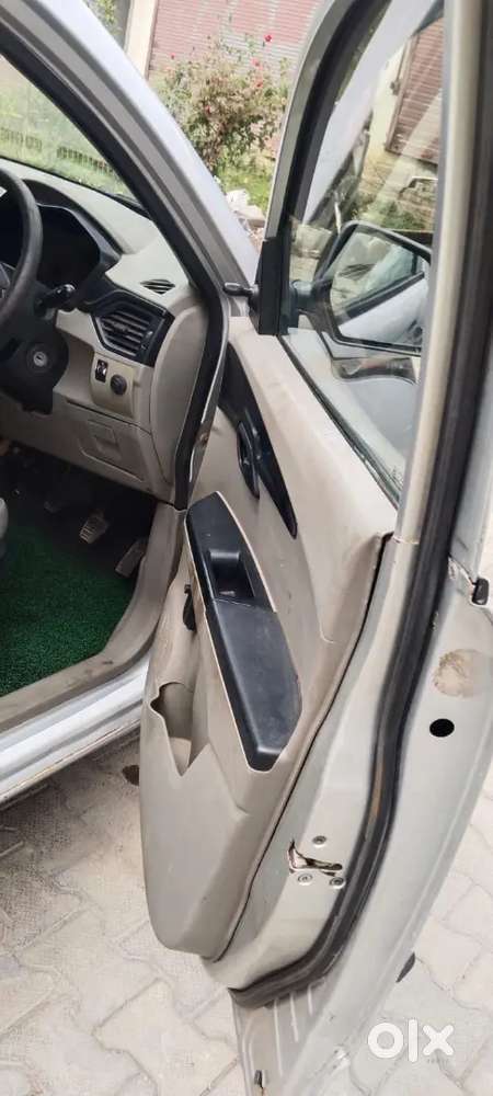 Mahindra Kuv100 Nxt 2017 Diesel 50000 Km Driven