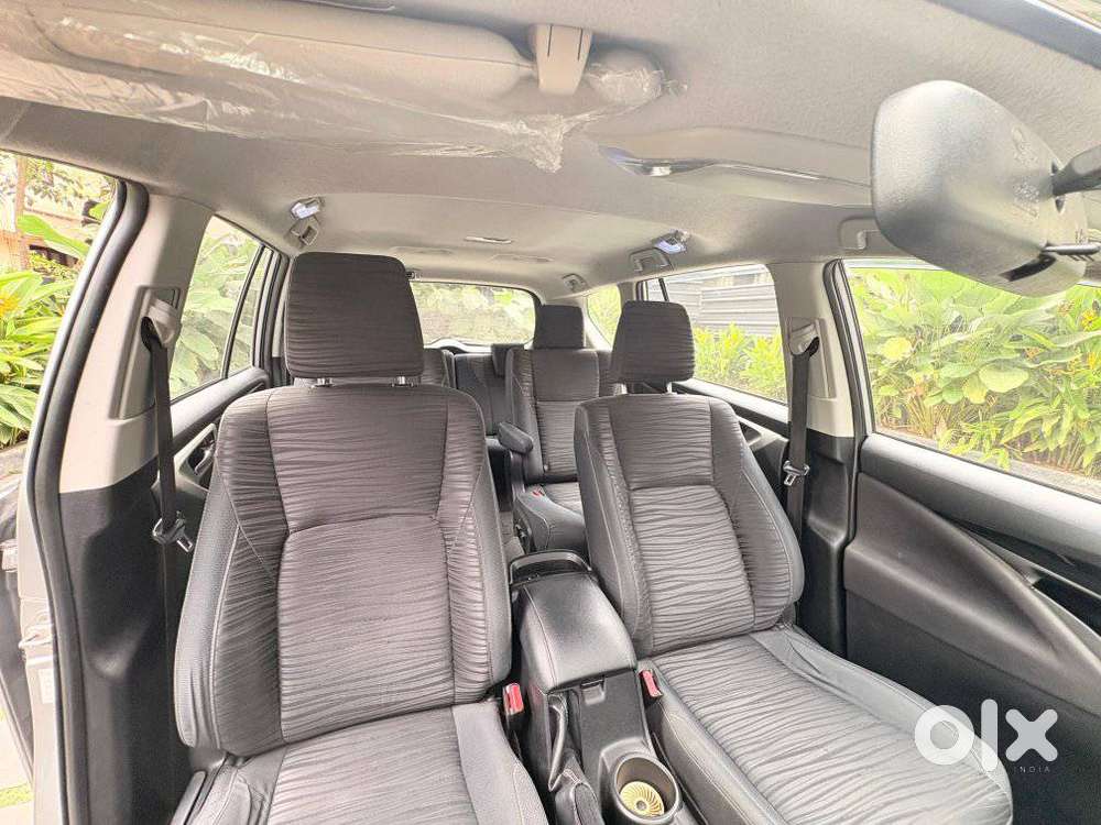 Toyota Innova Crysta 2.4 V, 2017, Diesel